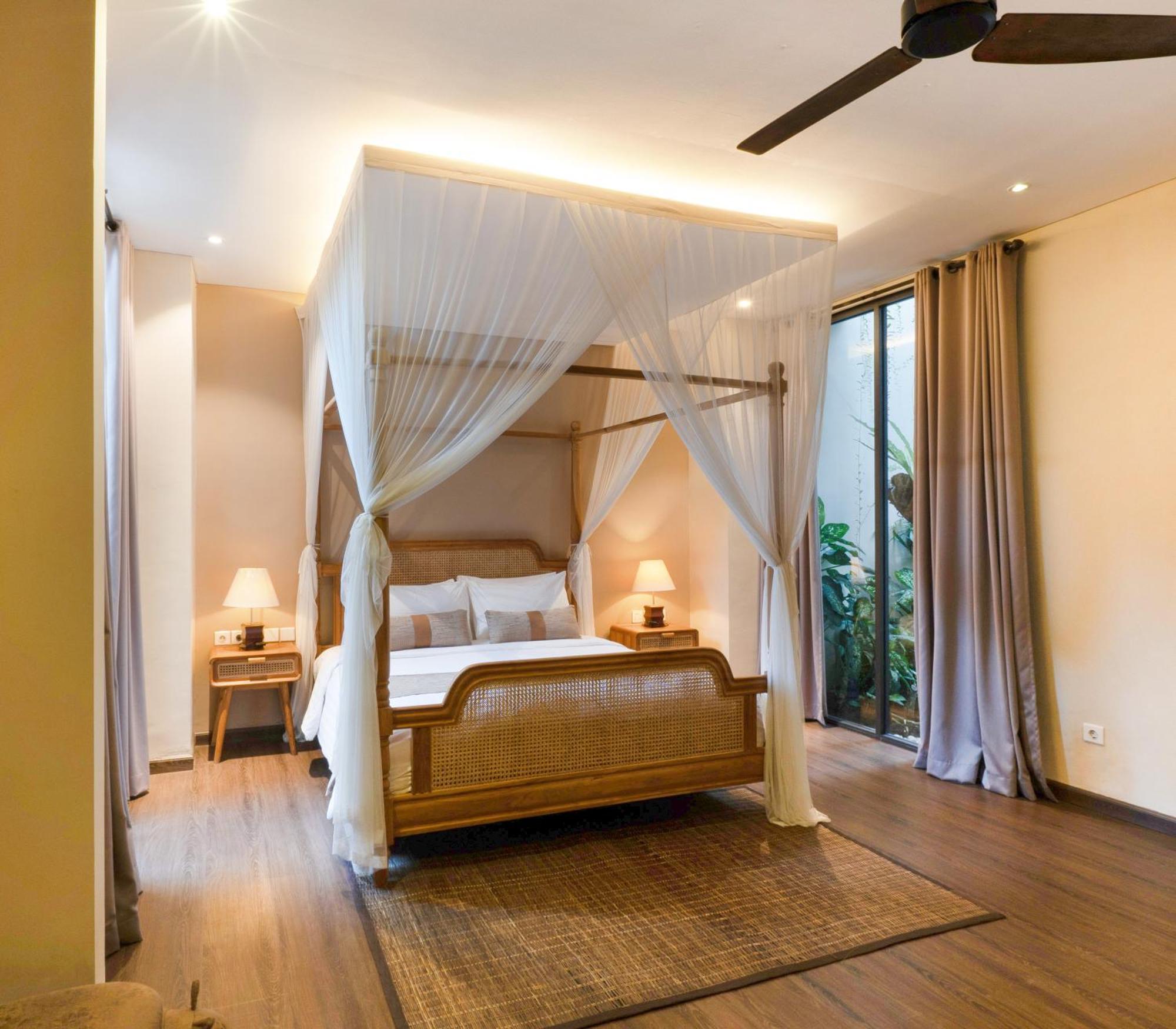 Villa La Rose And Camp *