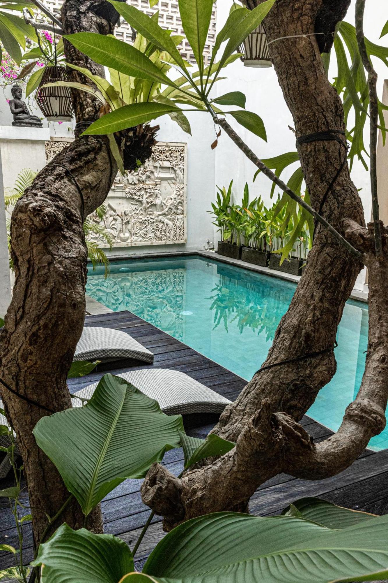 Villa La Rose And Camp Canggu (Bali)